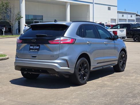 Used 2024 Ford Edge SE w/ Black Appearance Package AWD/4WD image 3