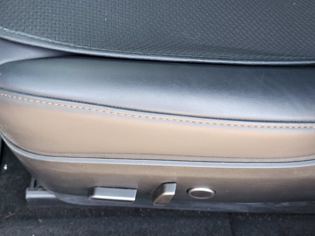 Used 2023 Tesla Model 3 Standard Range RWD image 12