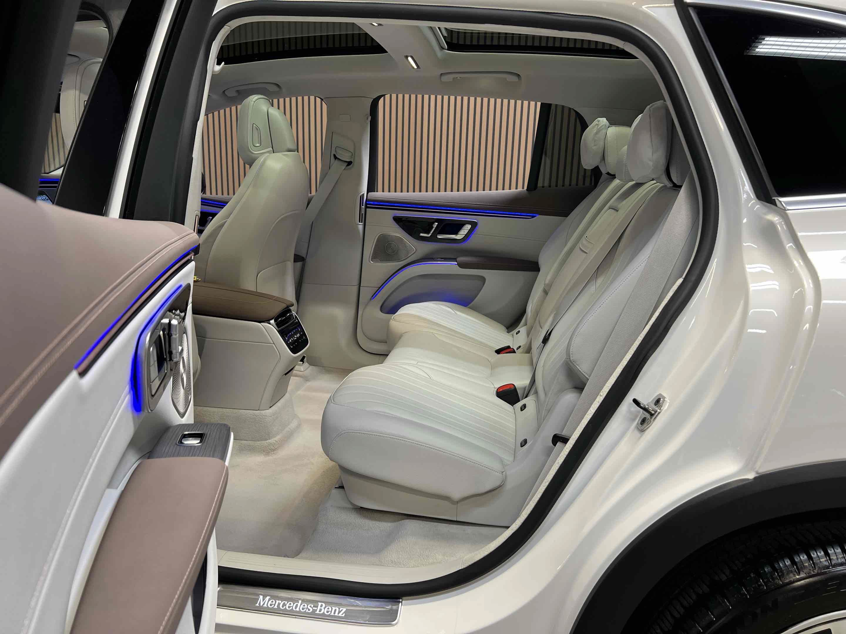 Used 2023 Mercedes-Benz EQS 450+ SUV image 5