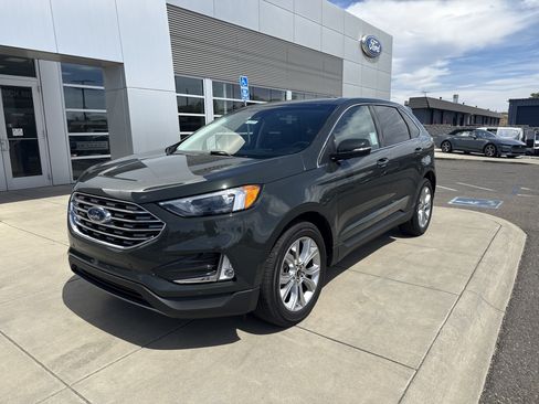 Used 2024 Ford Edge Titanium AWD/4WD image 1
