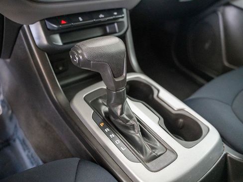 Used 2019 Chevrolet Colorado LT w/ LT Convenience Package AWD/4WD image 19