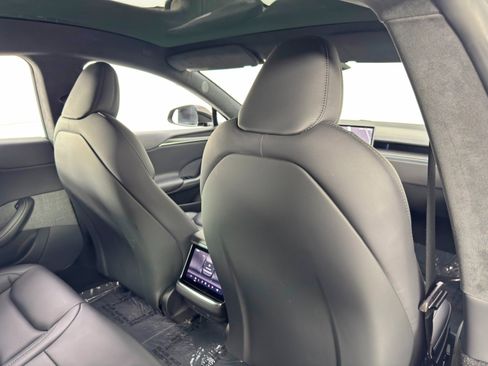 Used 2021 Tesla Model S Plaid image 40