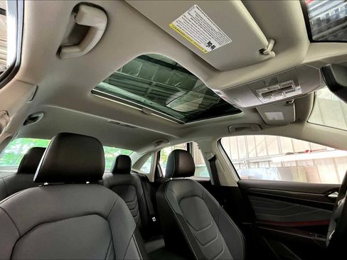 New 2025 Volkswagen Jetta SEL image 26