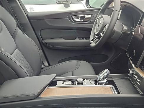 New 2026 Volvo XC60 B5 Plus w/ Protection Package Premier image 6
