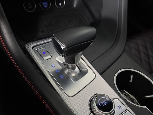Used 2022 Genesis G70 3.3T RWD image 29