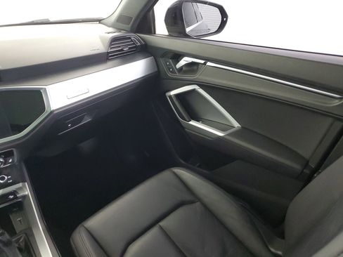 Used 2020 Audi Q3 2.0T Premium w/ Convenience Package image 48