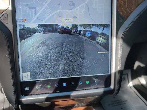 Used 2020 Tesla Model X Long Range AWD/4WD image 14