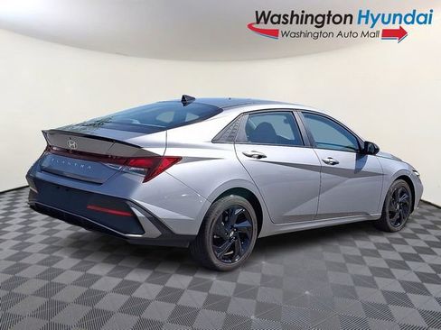 Certified 2026 Hyundai Elantra Sport FWD image 6