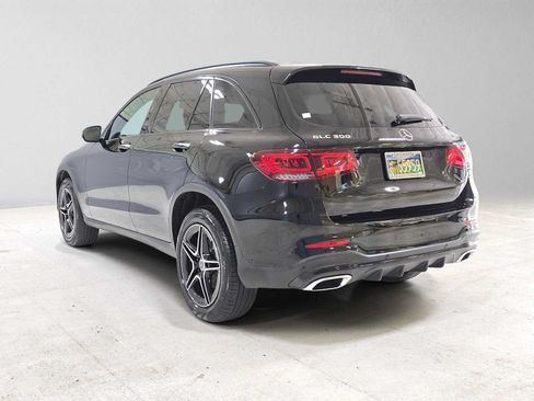 Used 2022 Mercedes-Benz GLC 300 4MATIC image 5