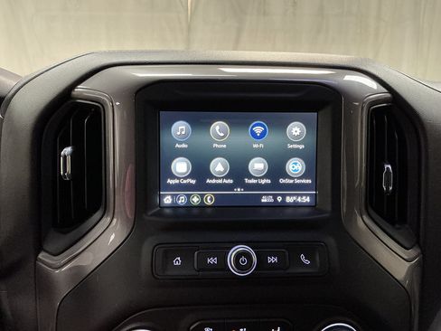 Used 2019 Chevrolet Silverado 1500 Custom w/ Trailering Package AWD/4WD image 15