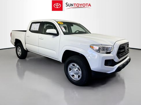 Used 2019 Toyota Tacoma SR w/ SR Convenience Package RWD image 1