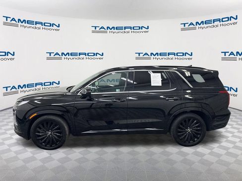 Used 2024 Hyundai Palisade Calligraphy AWD/4WD image 2