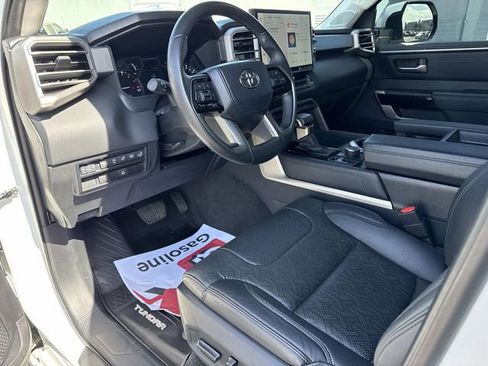 Used 2023 Toyota Tundra Limited AWD/4WD image 10