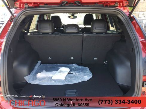 New 2026 Jeep Compass Latitude AWD/4WD image 8