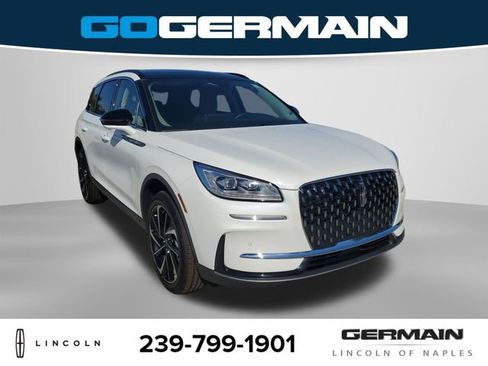 New 2026 Lincoln Corsair Reserve image 5