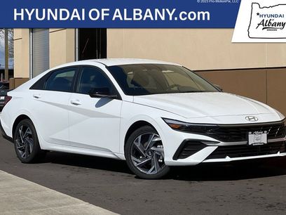 New 2025 Hyundai Elantra SEL