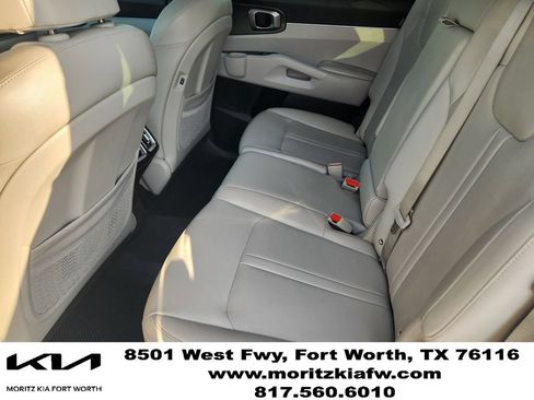 Certified 2024 Kia Sorento S w/ Panoramic Sunroof Package FWD image 28