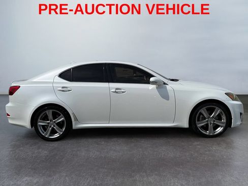Used 2012 Lexus IS 250 w/ Premium Pkg Value Edition RWD image 2