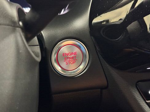 Used 2025 Acura ADX AWD image 31