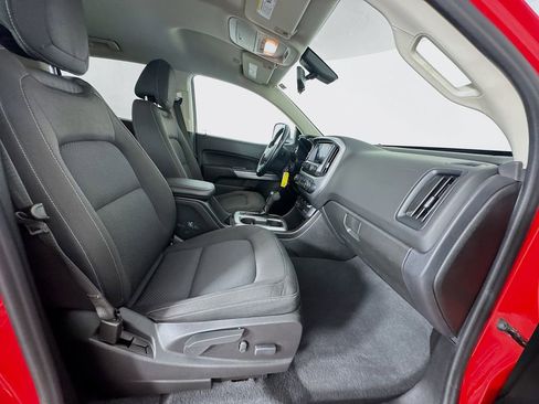 Used 2019 Chevrolet Colorado LT w/ LT Convenience Package AWD/4WD image 28
