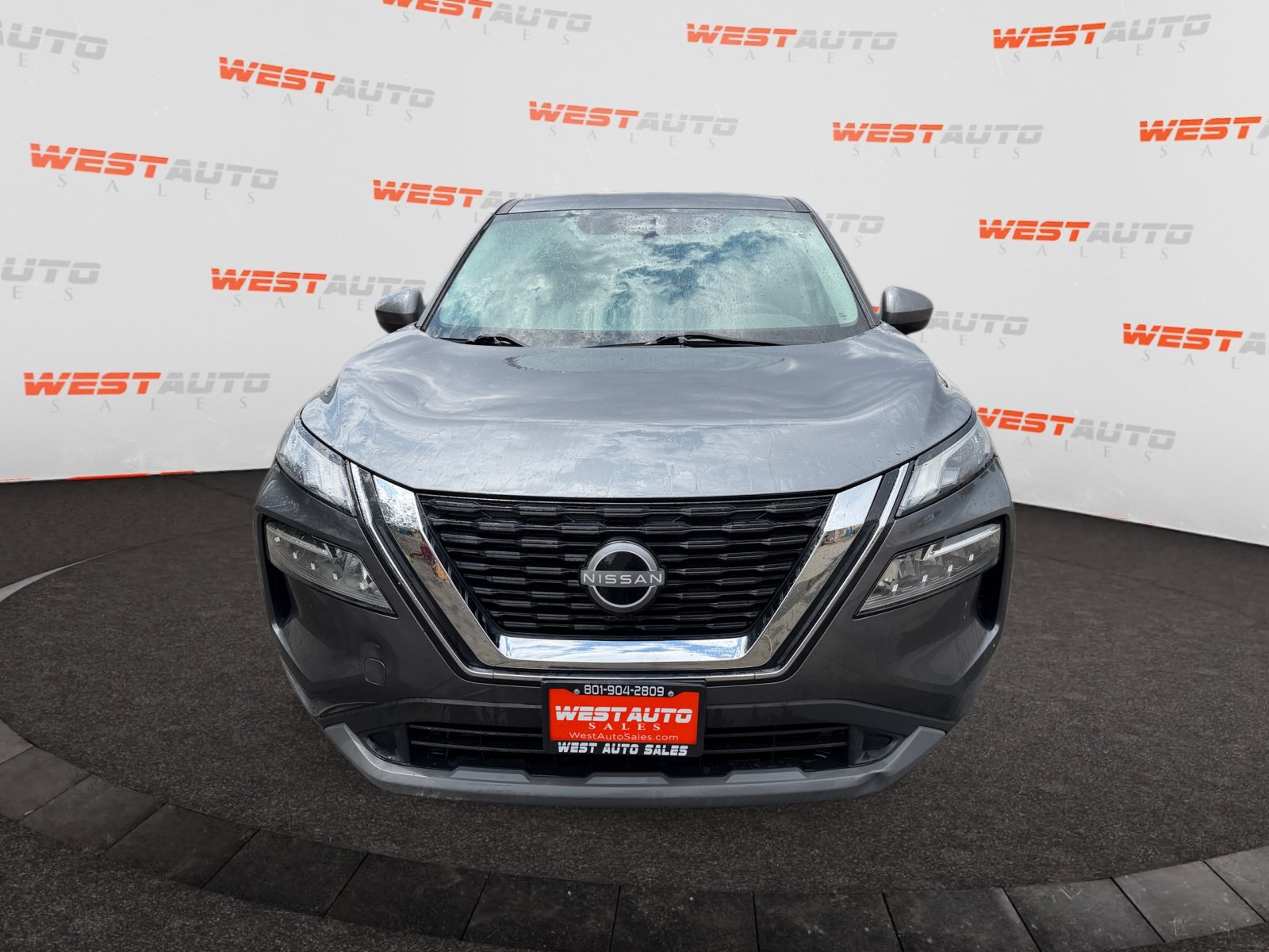 Used 2023 Nissan Rogue SV AWD/4WD image 8