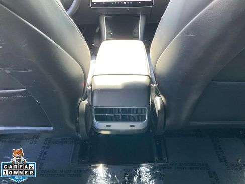 Used 2018 Tesla Model 3 Long Range image 34