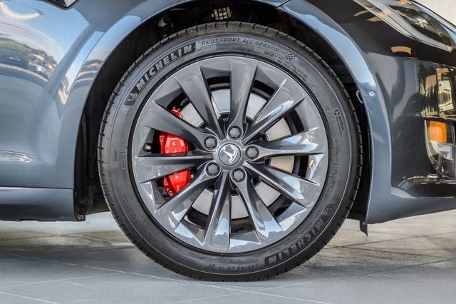 Used 2018 Tesla Model S P100D AWD/4WD image 16