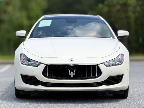Used 2019 Maserati Ghibli RWD image 3