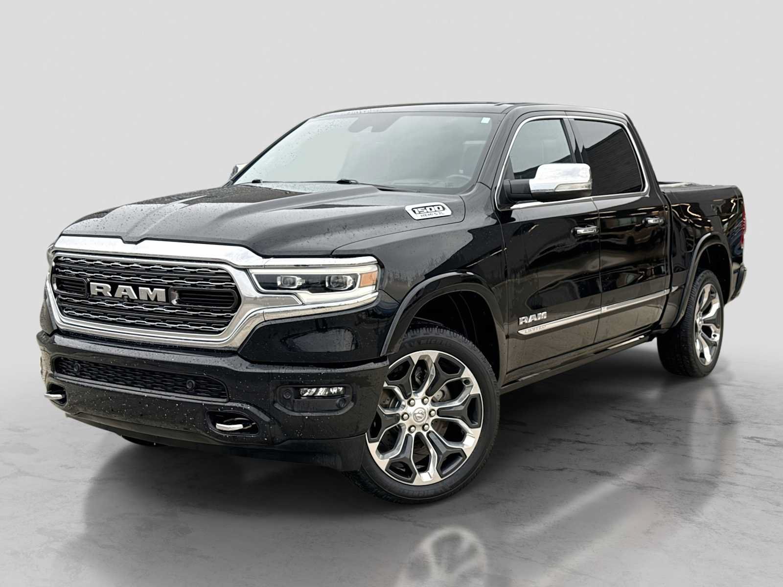 Used 2021 RAM 1500 Limited AWD/4WD image 1
