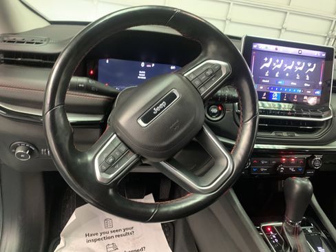 Used 2022 Jeep Compass Trailhawk w/ Trailhawk Elite Group image 17