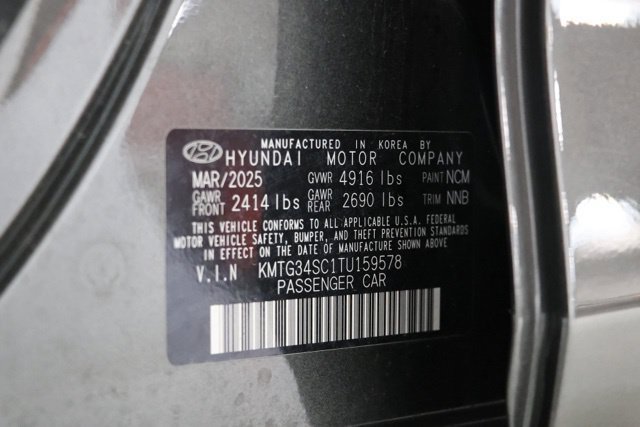 Used 2026 Genesis G70 2.5T Prestige AWD/4WD image 33