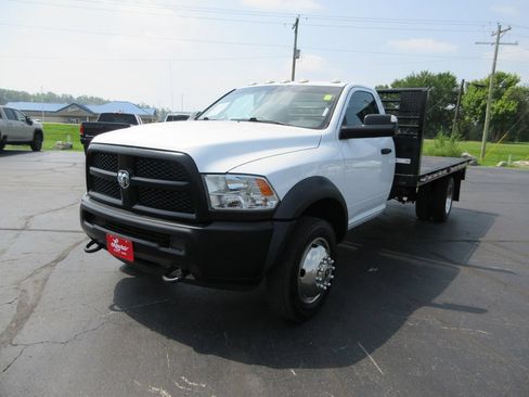 Used 2018 RAM 4500 Tradesman w/ Power & Remote Entry Group RWD image 9