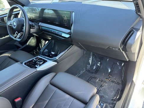 Used 2025 BMW X3 xDrive30i w/ M Sport Package image 12