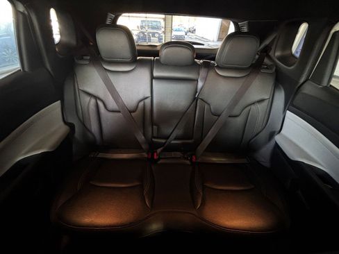 Used 2025 Jeep Compass Limited image 42