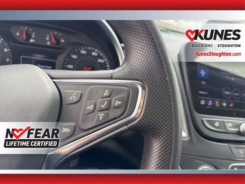 Used 2023 Chevrolet Malibu LT FWD image 28