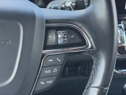 Used 2020 Lincoln Navigator L Reserve AWD/4WD image 14