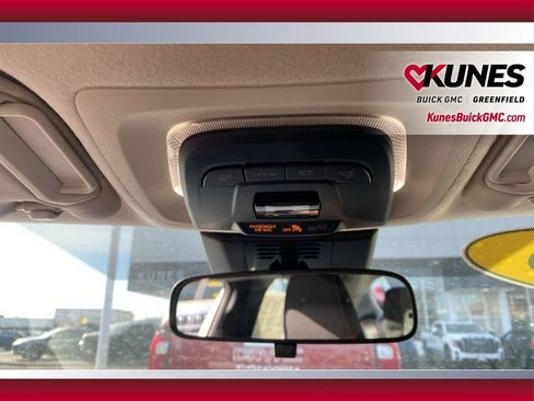 Used 2025 Toyota Corolla LE image 30