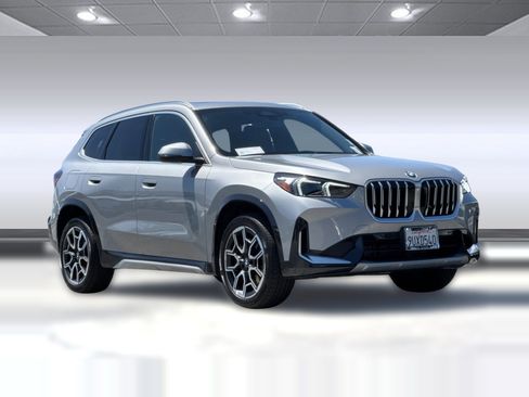 Used 2025 BMW X1 xDrive28i w/ Convenience Package AWD/4WD image 7