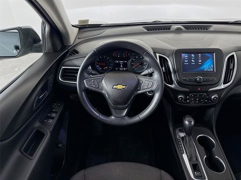 Used 2018 Chevrolet Equinox LT image 22
