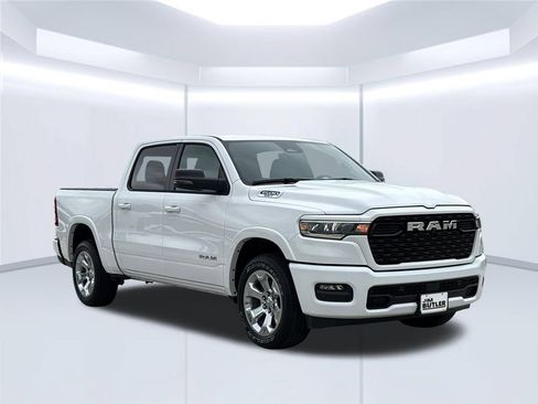 Used 2025 RAM 1500 Big Horn AWD/4WD image 11