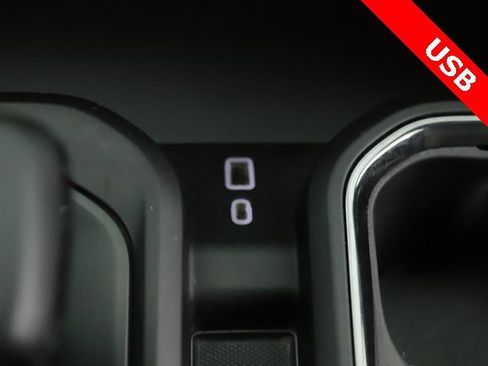 Used 2025 GMC Sierra 1500 AT4 w/ AT4 Premium Package image 27