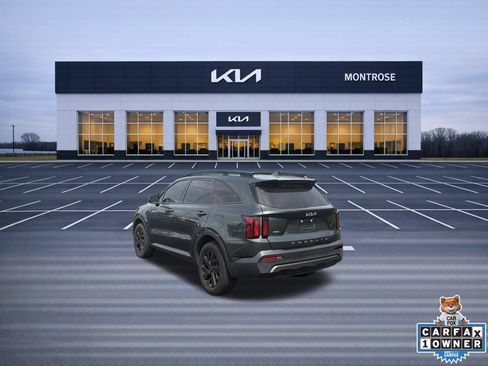 Used 2022 Kia Sorento S w/ Panoramic Sunroof Package AWD/4WD image 8