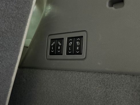 Used 2022 Cadillac XT6 Premium Luxury w/ Technology Package image 44