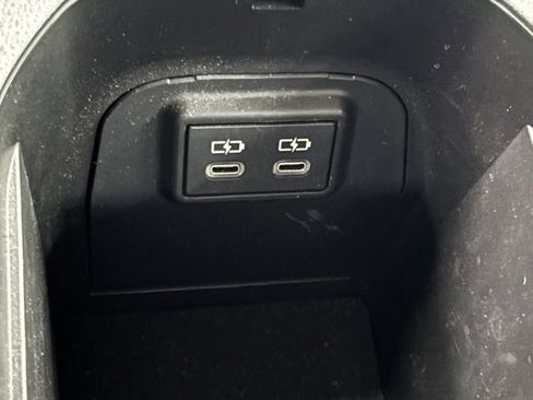 Used 2024 Toyota RAV4 XLE image 29