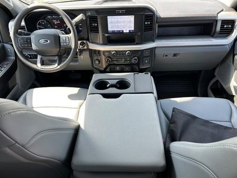 New 2025 Ford F350 XL w/ XL Chrome Package image 31