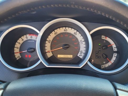 Used 2014 Toyota Tacoma 4x4 Double Cab w/ TRD Sport Package image 23