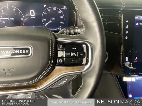 Used 2022 Jeep Grand Wagoneer Series II AWD/4WD image 46