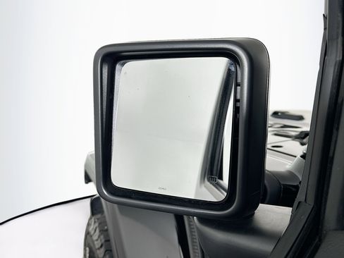 Used 2022 Jeep Wrangler Unlimited Rubicon 4xe w/ Steel Bumper Group image 16