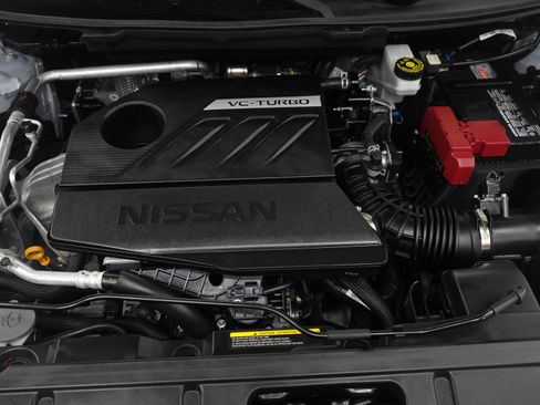 Used 2025 Nissan Rogue SV AWD/4WD image 30