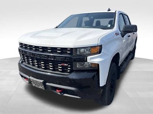 Used 2021 Chevrolet Silverado 1500 Custom Trail Boss AWD/4WD image 2